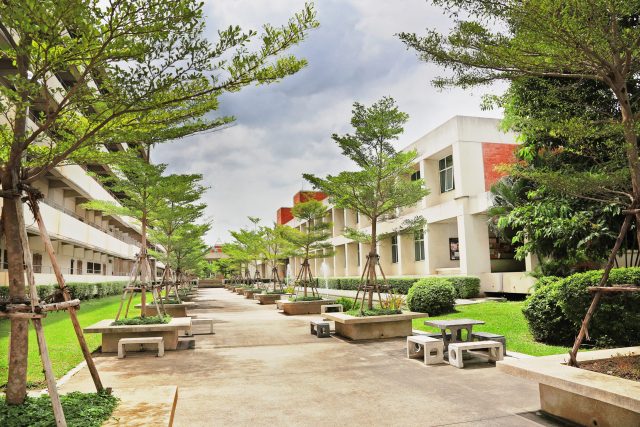 泰国先皇理工大学