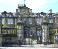 英国爱丁堡大学