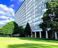 澳大利亚莫纳什大学