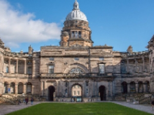 英国爱丁堡大学