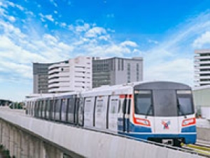 泰国斯巴顿大学