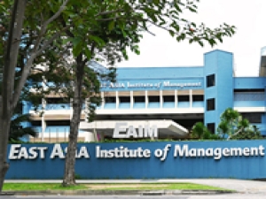 新加坡东亚管理学院