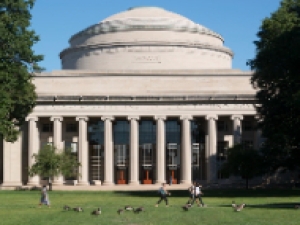 美国麻省理工学院