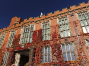 英国谢菲尔德大学